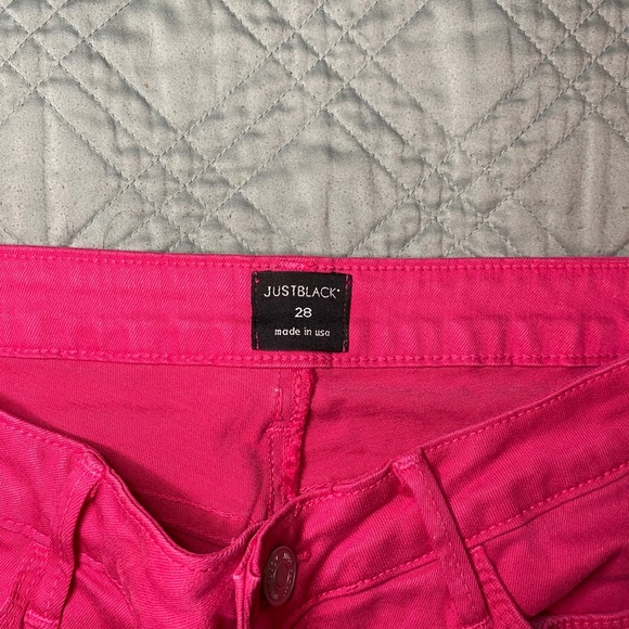 Just Black Denim Hot Pink Capris/Cropped Jeans - Picture 4 of 6